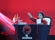 Megawati Tegas: Tidak Cocok dengan PDIP? Silakan Keluar!