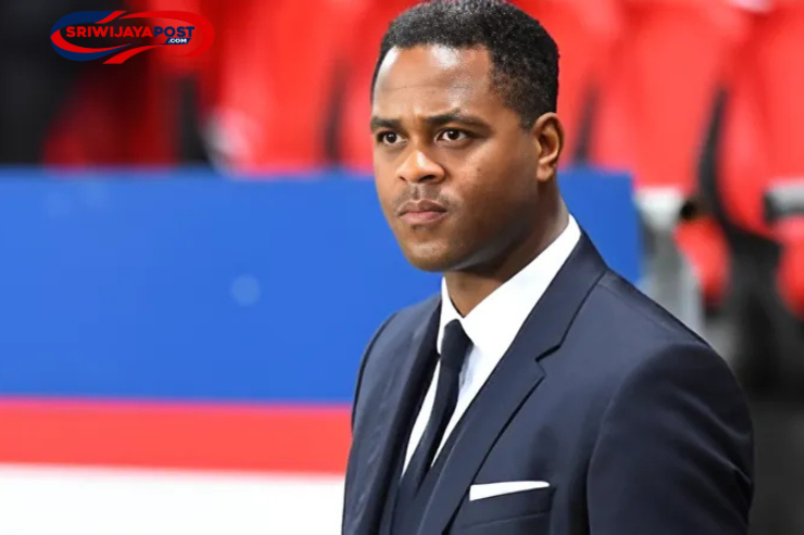 Patrick Kluivert Beber Alasan Pilih Gandeng Alex Pastoor dan Denny Landzaat ke Timnas Indonesia