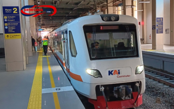 Banjir Rendam Rel, Perjalanan Kereta Bandara Soetta Terganggu: Penumpang Harus Waspada