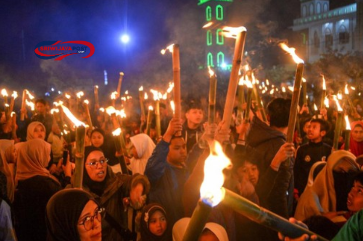 Pawai Obor Sambut Ramadan di Medan