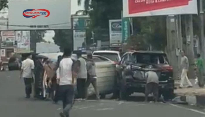 Balapan Liar Fortuner Vs BMW di Medan, Ini Faktanya!