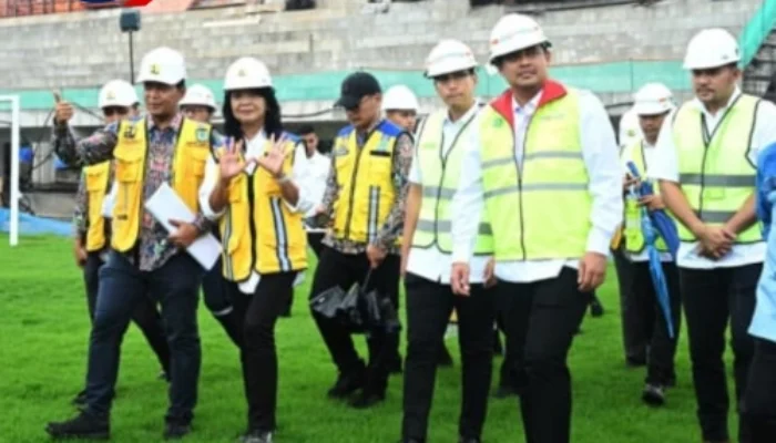 Wamen PU Tinjau Pembangunan Stadion Teladan Medan