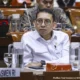Tangis Pimpinan Komisi X DPR Pecah Saat Fadli Zon Ragukan Pemerkosaan Massal ’98