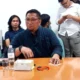 Ekonomi Kapitalis Jadi Alasan Hakim Vonis Tom Lembong, Feri Amsari Heran