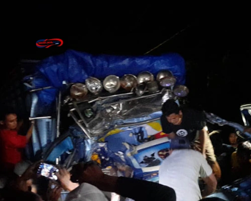 Tragedi di Gorontalo: Truk Kontainer Tabrak Bentor, 1 Orang Tewas