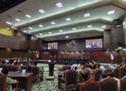 MK Putuskan Menteri dan Wakil Menteri Dilarang Rangkap Jabatan!