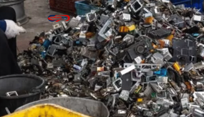 Heboh! Publik Desak Hukum Tegas Impor 73 Kontainer Limbah B3 Elektronik Ilegal