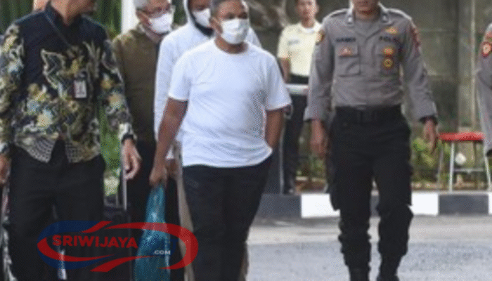 OTT KPK: Gubernur Riau Abdul Wahid Jadi Tersangka Pemerasan, Sita Rp 1,6 Miliar!