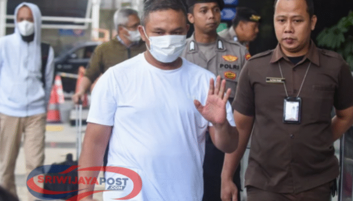 OTT KPK: Gubernur Riau Abdul Wahid Jadi Tersangka Pemerasan, Sita Rp 1,6 Miliar!