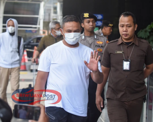 OTT KPK: Gubernur Riau Abdul Wahid Jadi Tersangka Pemerasan, Sita Rp 1,6 Miliar!