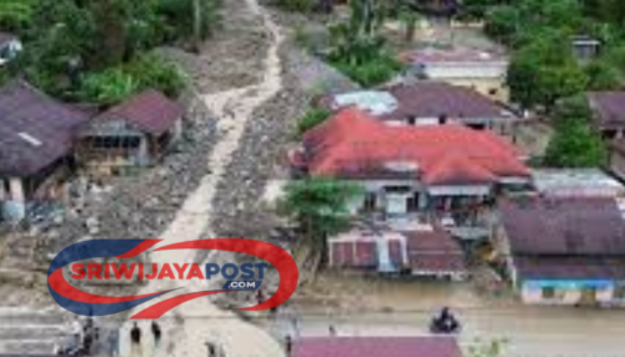 Curah Hujan Tinggi, Maninjau Sumbar Kembali Dilanda Banjir Bandang