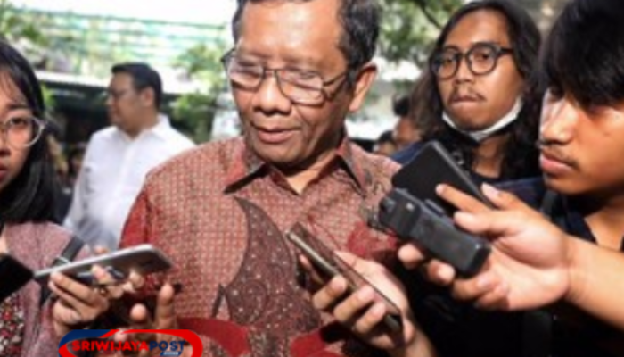 Mahfud Harap MK Beri Jalan Tengah untuk Pasal Penghinaan Presiden